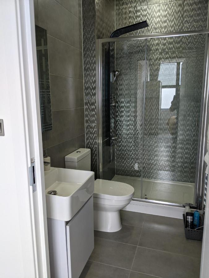 Sapphire House Telford Apartment Exterior photo